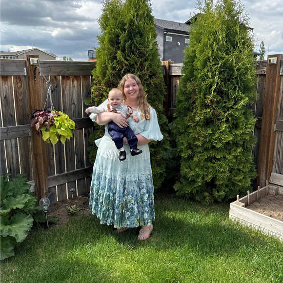 samantha_j7489